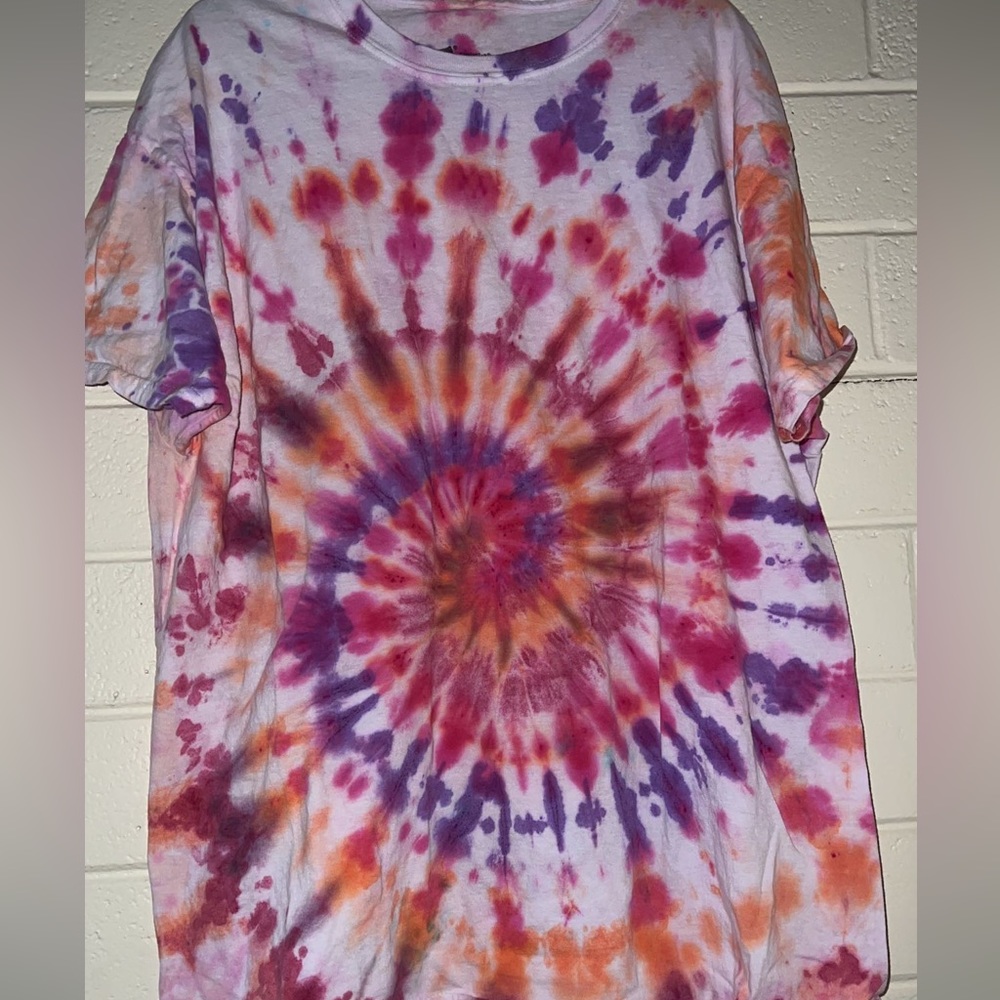 tie dyed tee size xl